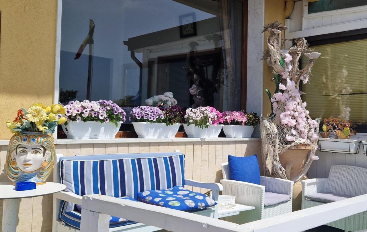 Hotel Sole Gela Exterior photo